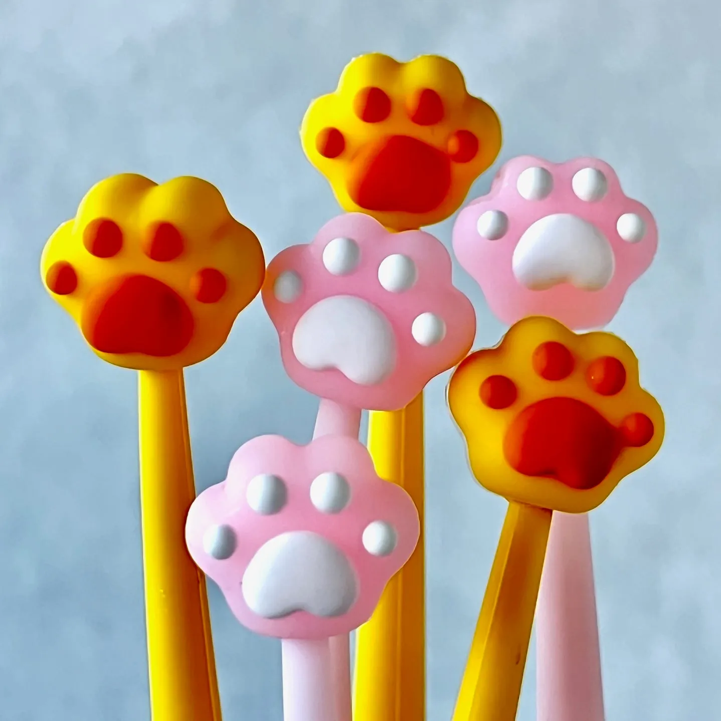 22567 CAT PAWS WIGGLE GEL PEN-24