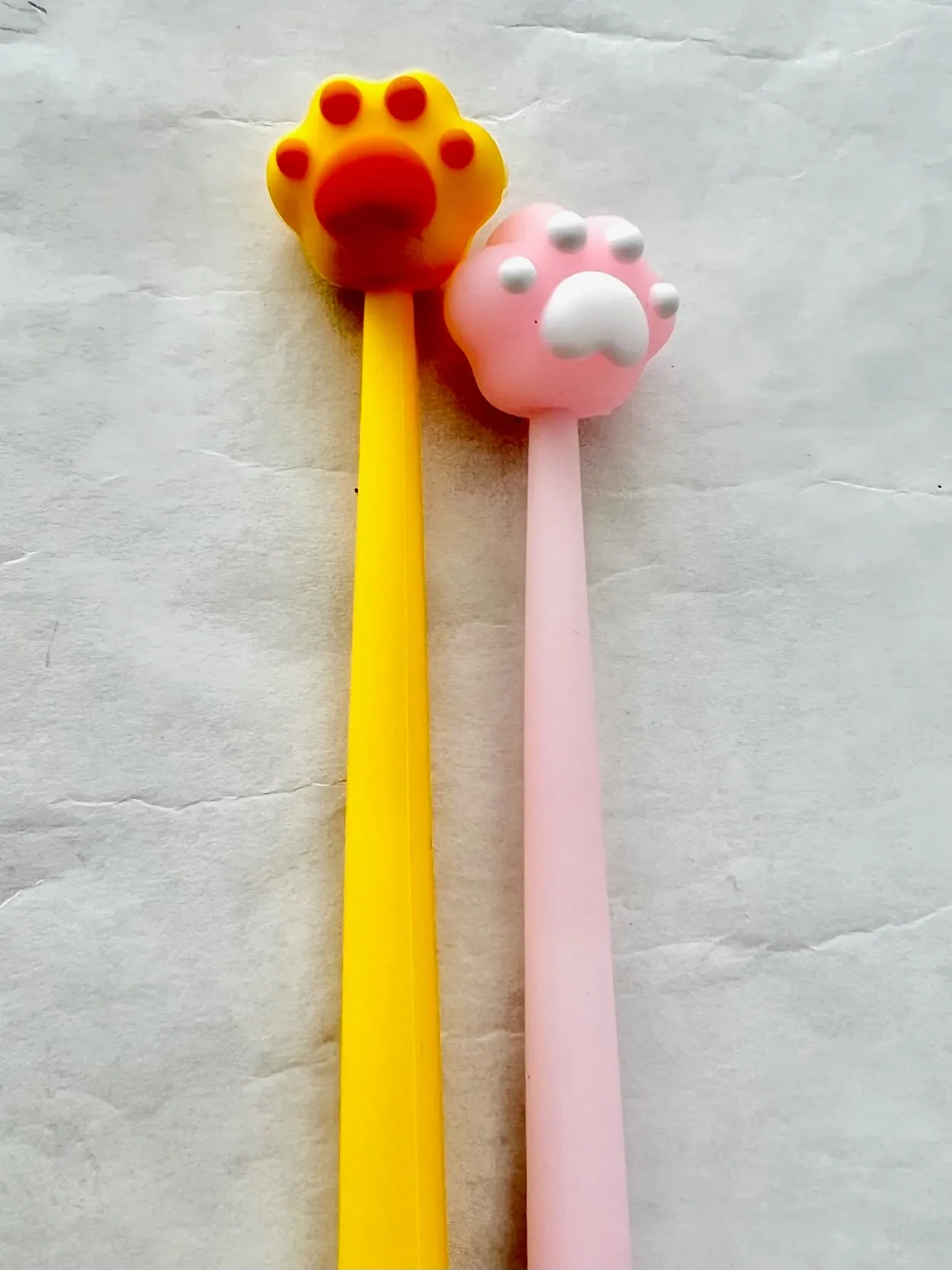 22567 CAT PAWS WIGGLE GEL PEN-24