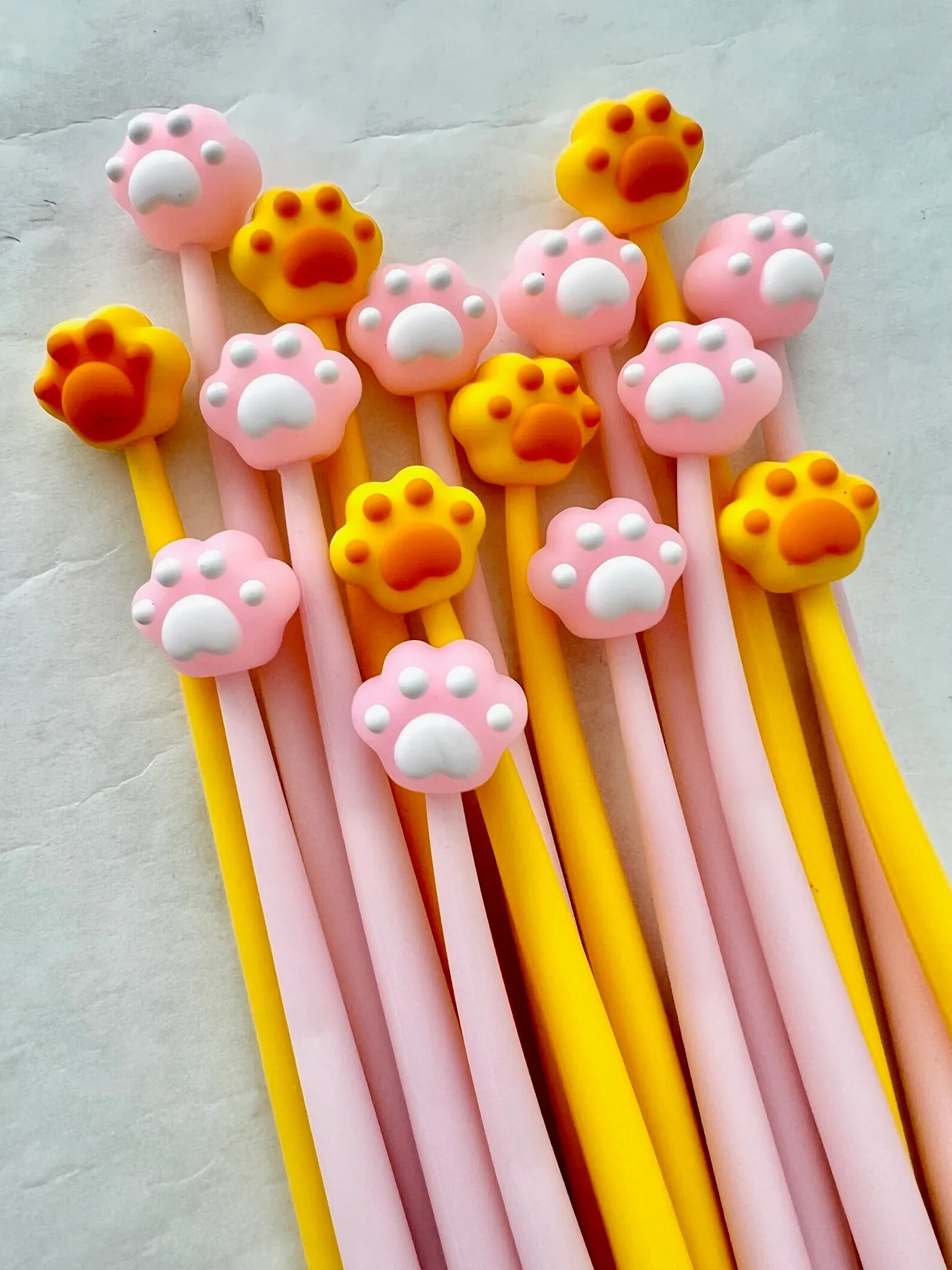 22567 CAT PAWS WIGGLE GEL PEN-24