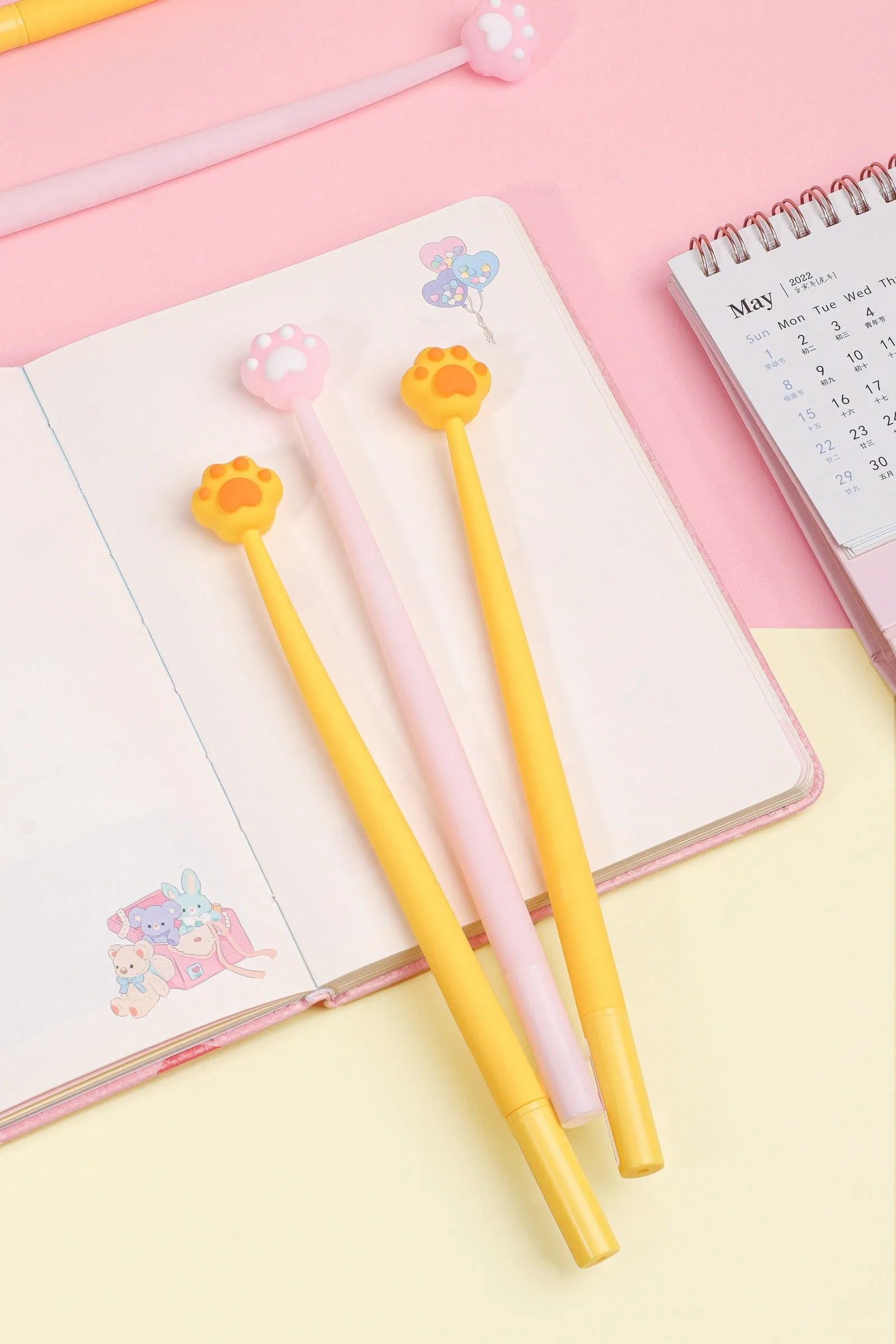 22567 CAT PAWS WIGGLE GEL PEN-24