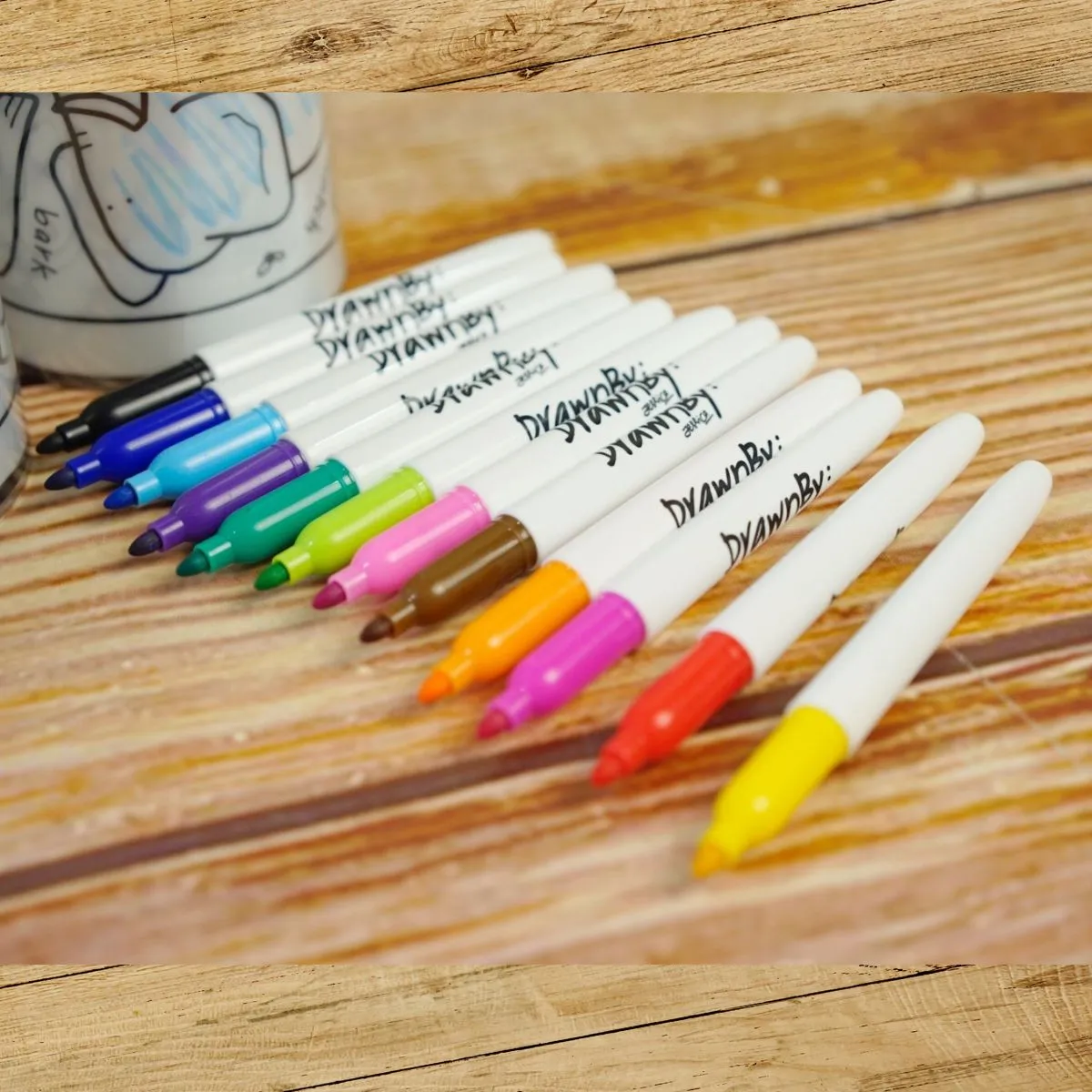 A Little ABC Washable Silicone Colouring Mat   14pcs Markers Set
